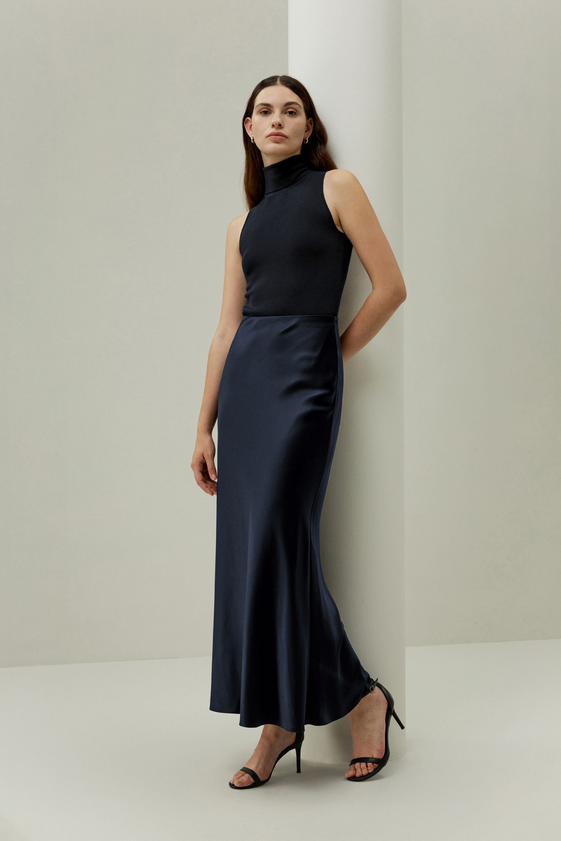 Double-Faced Silk Charmeuse Skirt | LilySilk