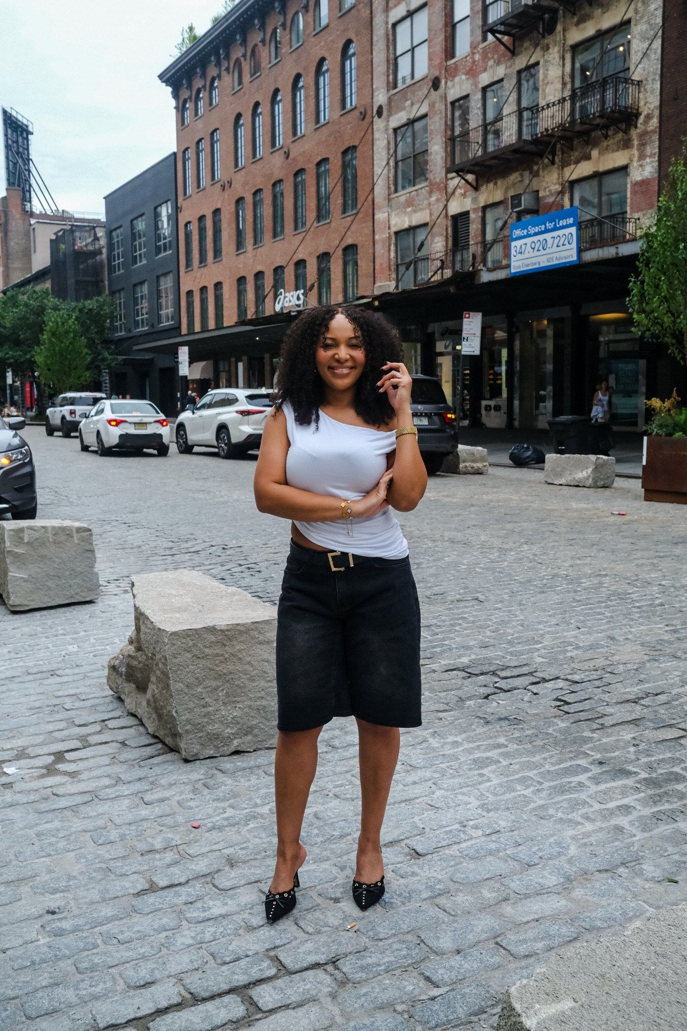Casual outfit of the day✨

denim shorts, jorts, knees length shorts, kitten heels, nyc outfit 

#LTKMidsize #LTKSaleAlert #LTKootd