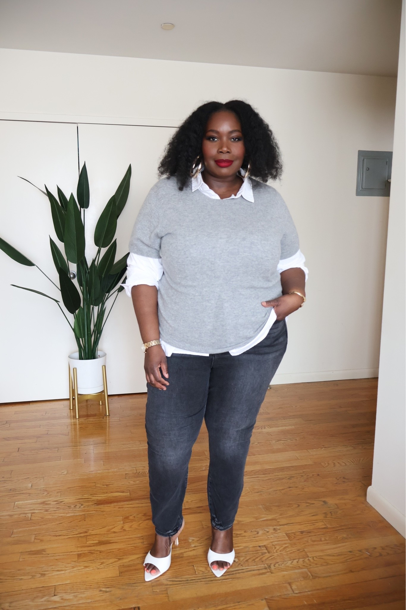 Cashmere sweater for the plus size girls.

#LTKPlusSize #LTKMidsize #LTKOver40