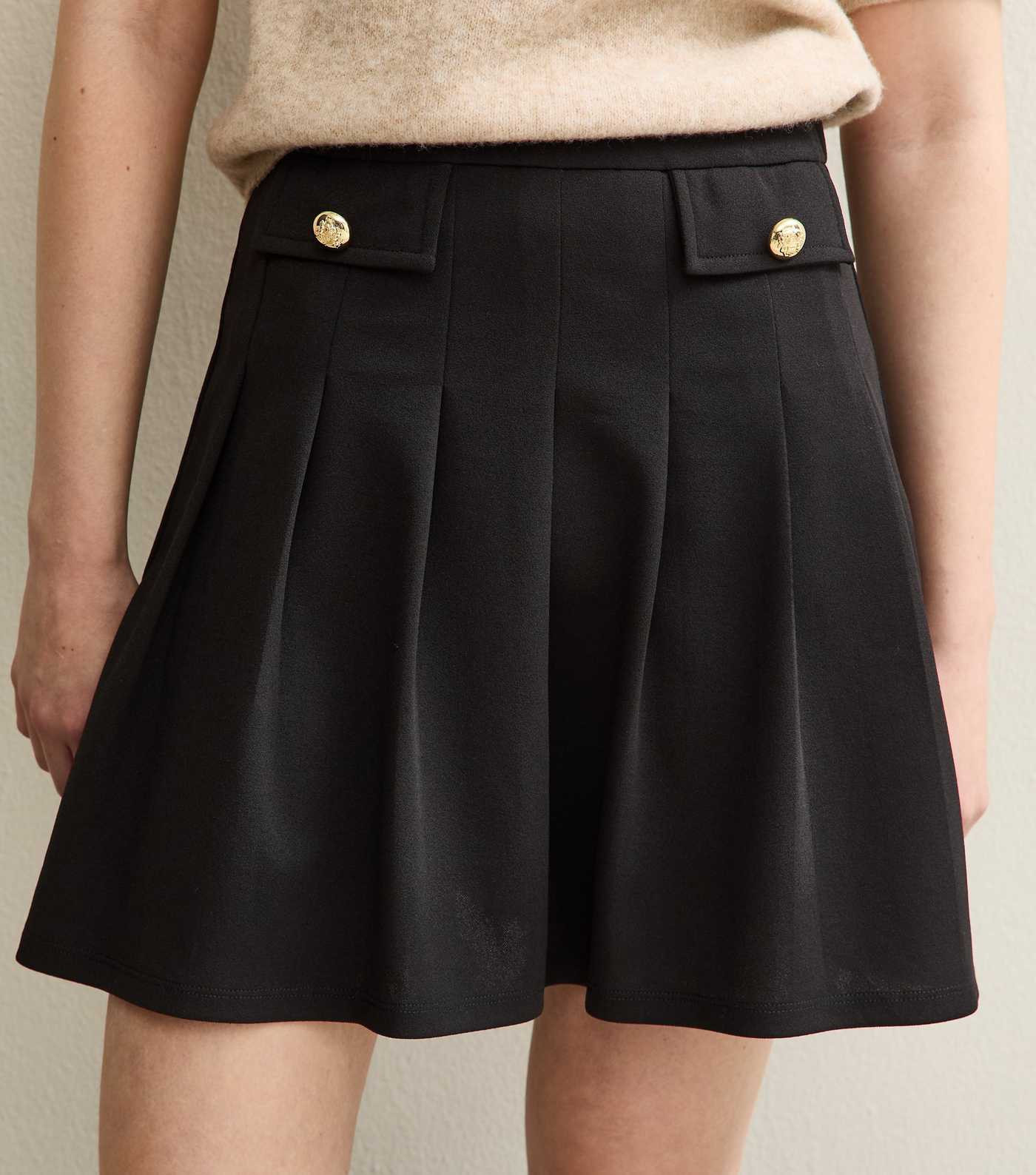 Black Pleated Mini Skirt | New Look | New Look (UK)
