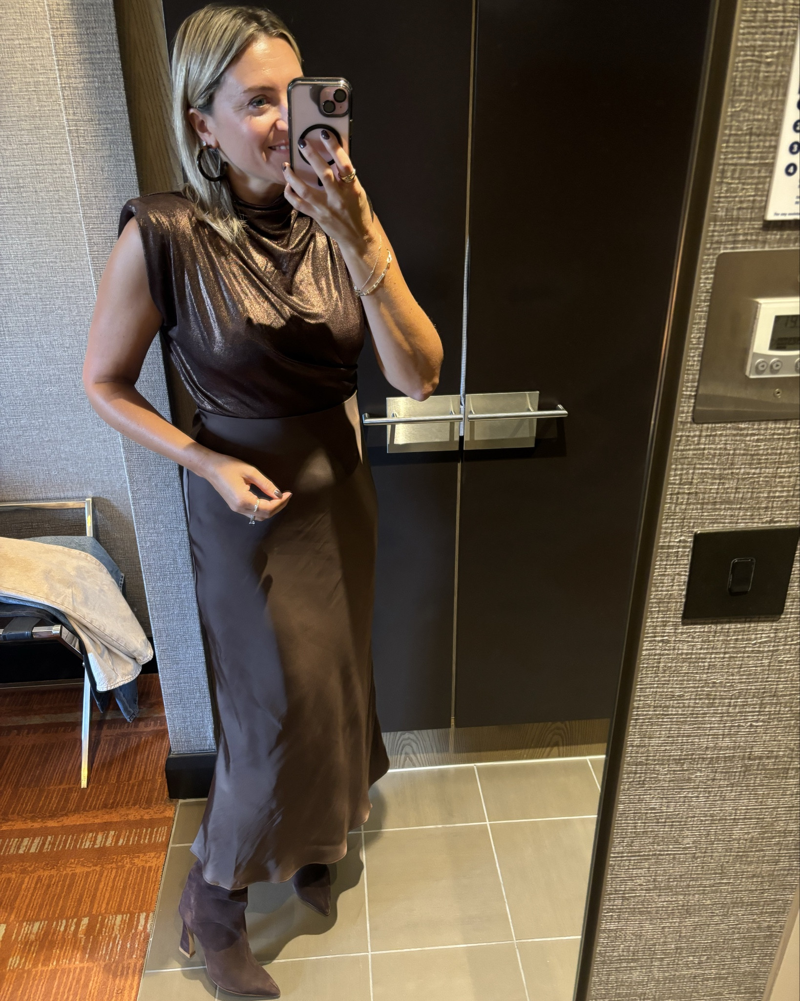 Fall Fashion
Evening out in London.  This top is great with this satin skirt.  Pulled together with suede bomber jacket.  Everything size small #LTKxMadewell

#LTKHoliday #LTKTravel