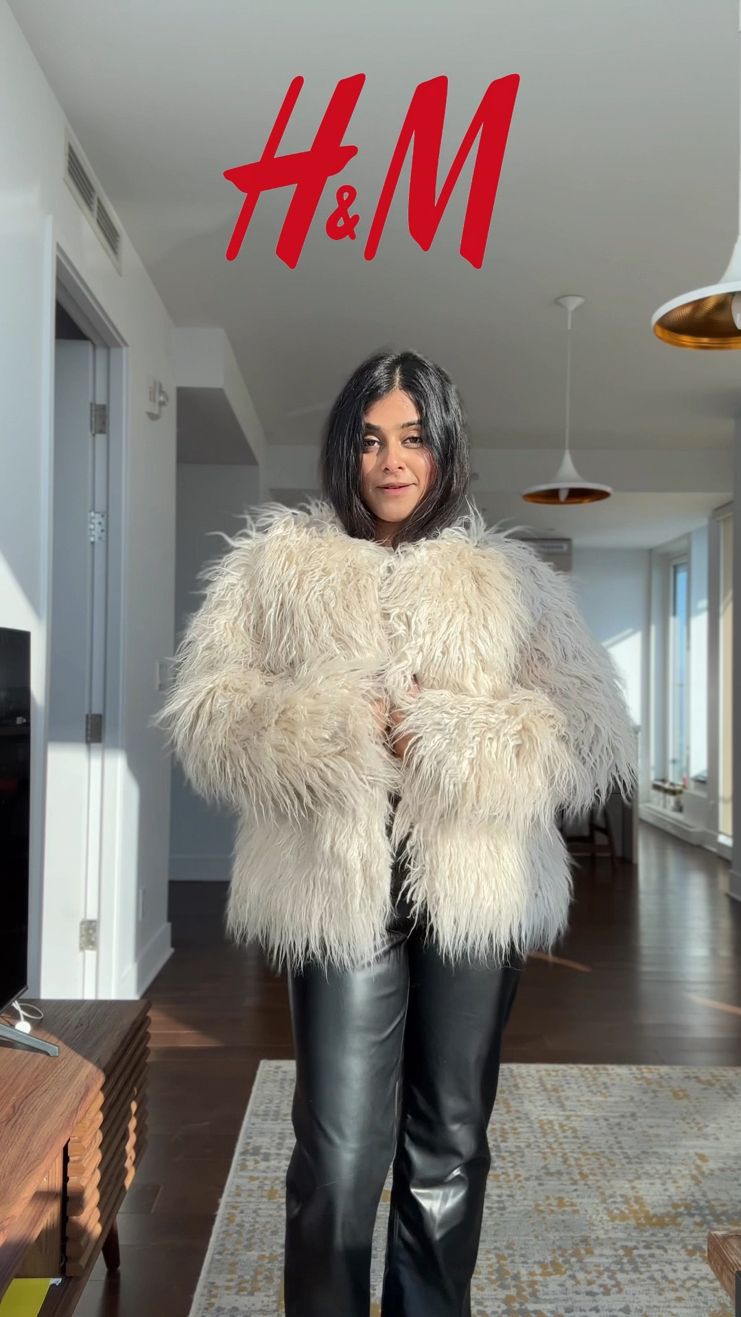 Winter H&M fashion finds.
Fur Jackets!!

#LTKcanada #LTKwinter #LTKbeauty