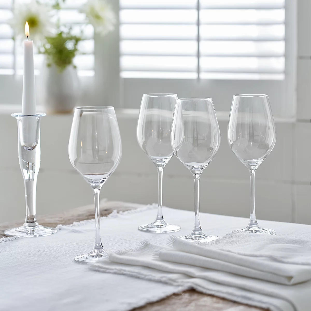 Maltby Wine Glass – Set Of 4 | The White Company UK & ROW