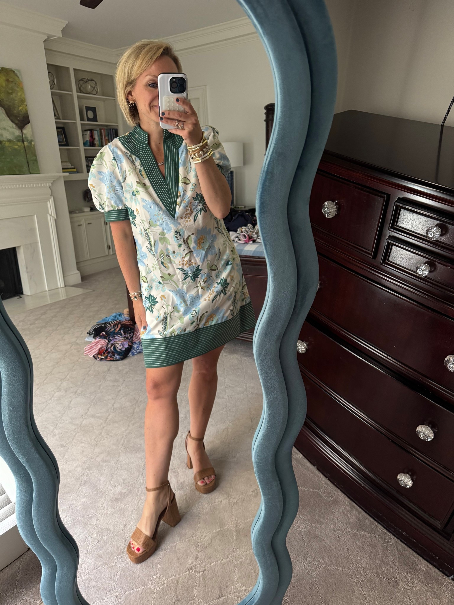 Cutest dress with adorable contrast! 😍

#LTKgrwm #LTKmomlife #LTKootd