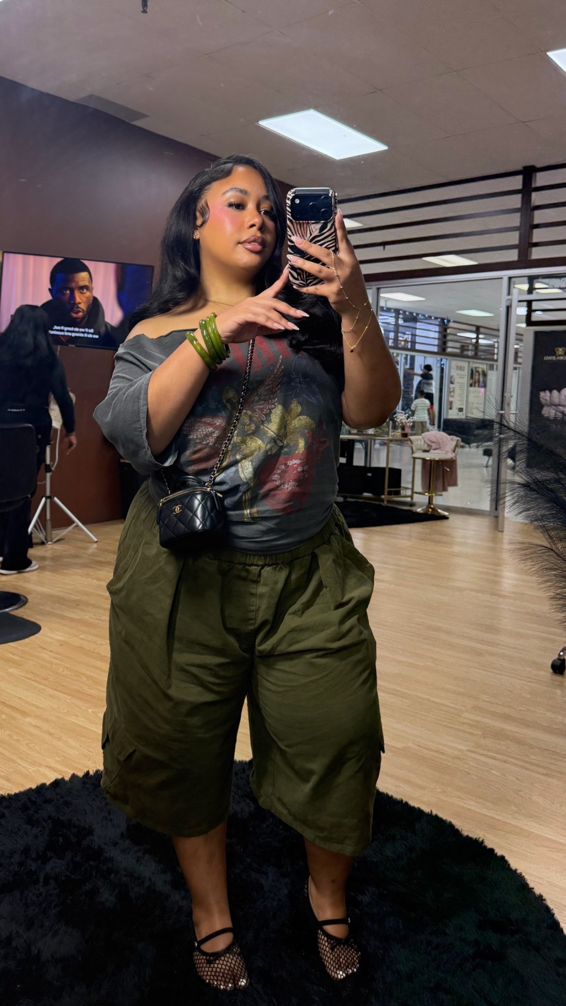 exact shorts from FN (sold out) but linked similar! SIZE UP for baggy look :) the shirt is just a graphic tee cut at the neckline & tied in the back
Exact shoes are on my Amazon storefront but the ones linked are almost exact

#LTKootd