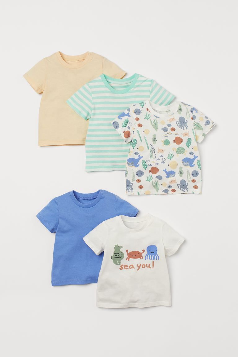 T-shirts in soft cotton jersey with a snap fastener on one shoulder (sizes 1½-4Y without snap fa... | H&M (US + CA)
