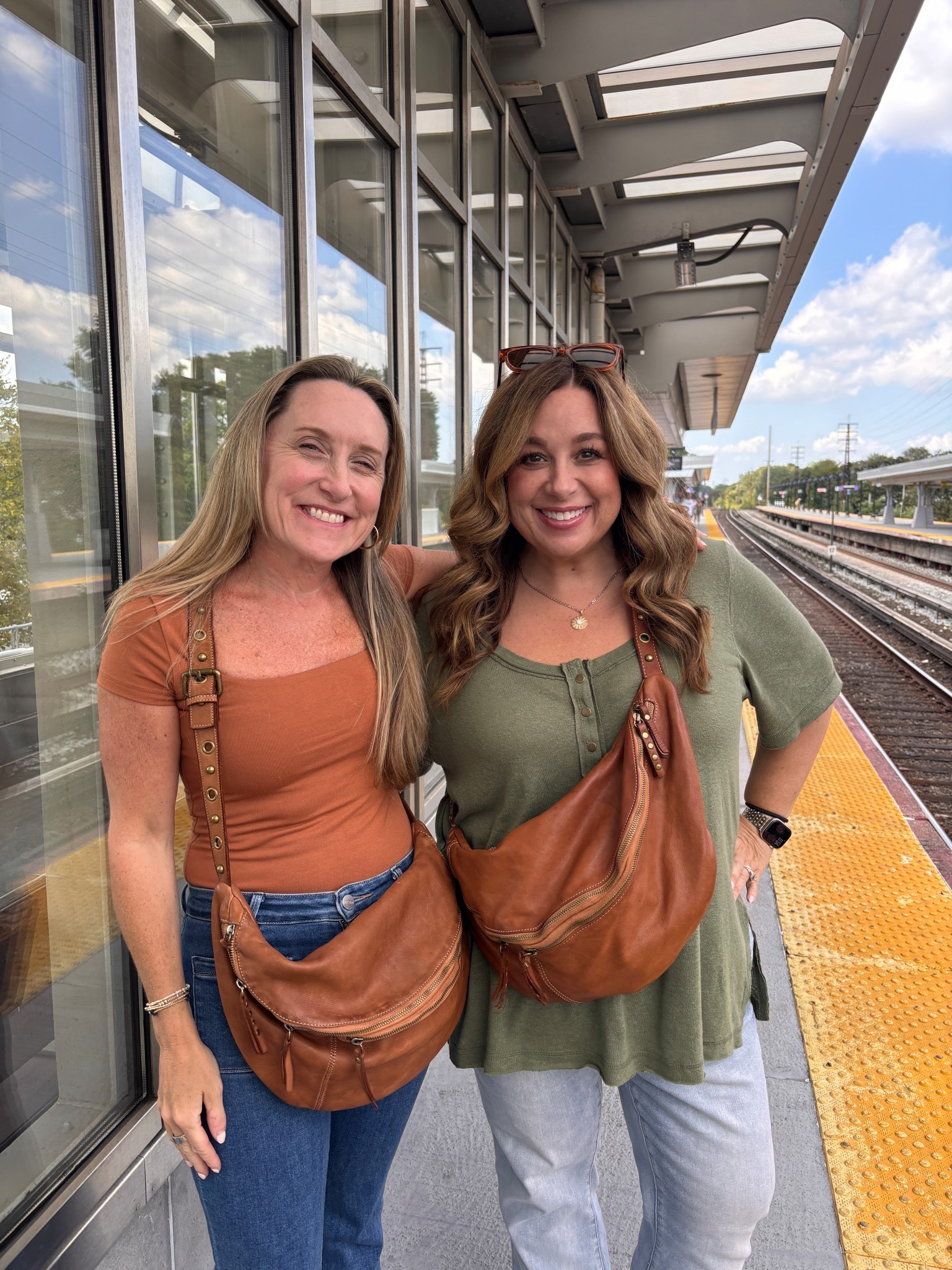 Bella Sling Bag from Bolsa Nova Handbags! 

#LTKPlusSize #LTKPetite #LTKGiftGuide