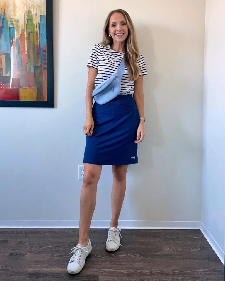 Casual mom summer style for amusement park or site seeing 

#LTKSeasonal #LTKStyleTip #LTKFindsUnder50