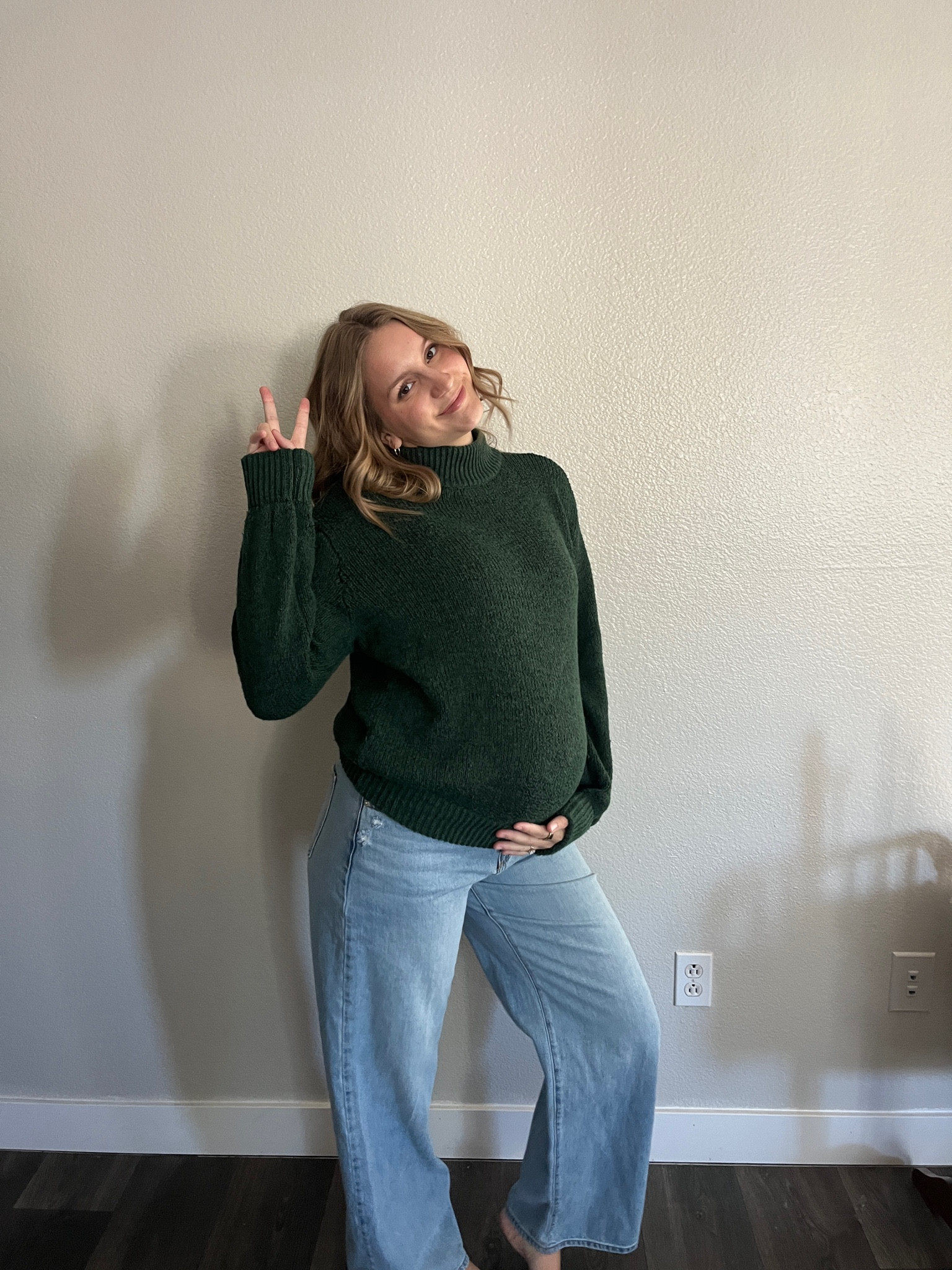 The BEST maternity jeans. Such a cute and easy fall/winter OOTD for all my pregnant mamas! 🫶🏻 

#LTKStyleTip #LTKBump