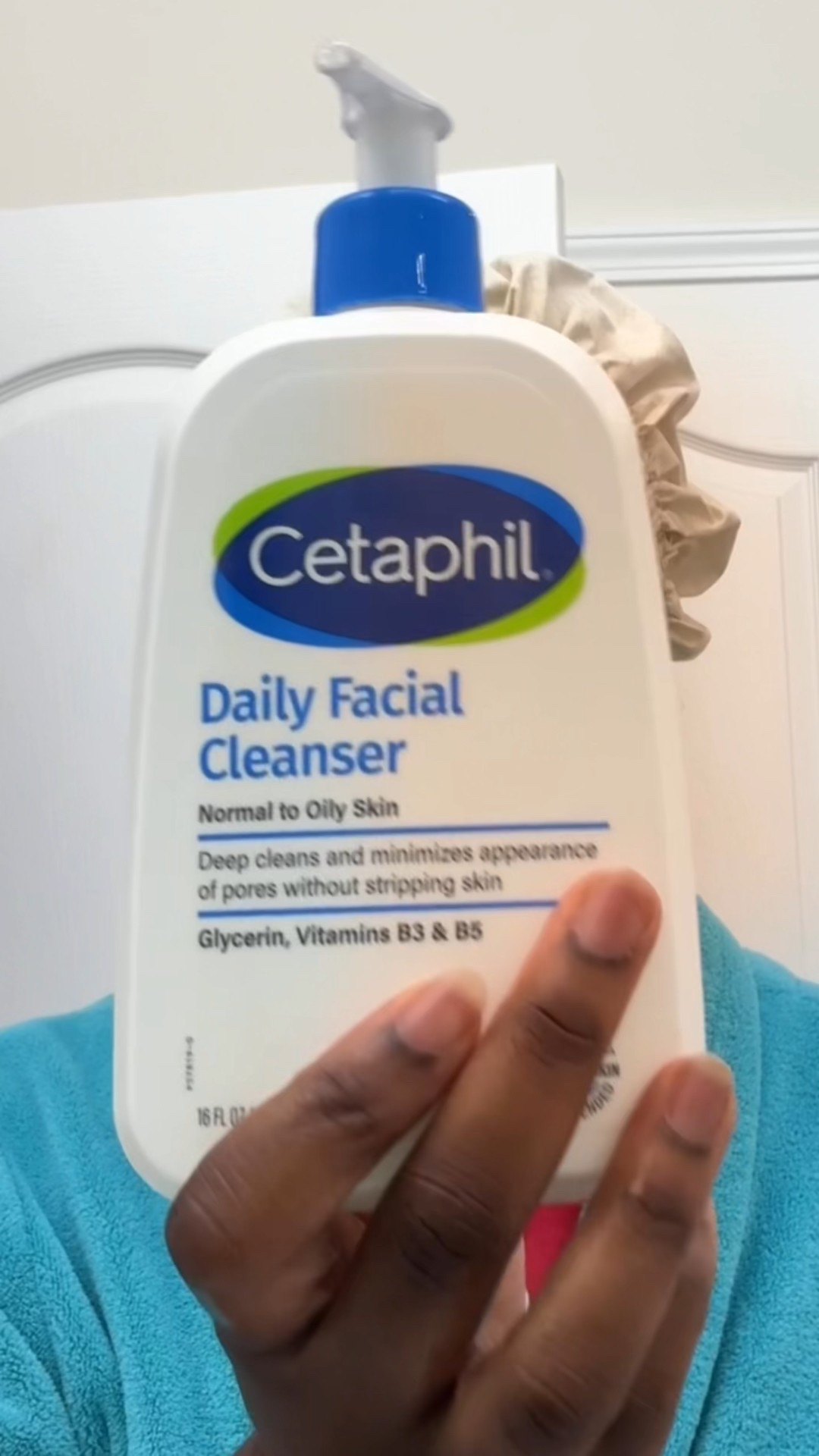 The Cetaphil Daily Facial cleanser has been my go-to facial cleanser for a few years now. It cleans my oily skin without drying it out. It’s really effective at washing off makeup. It’s never irritated my skin.
#oilyskin #skincare #facialcleanser 

#LTKBeauty