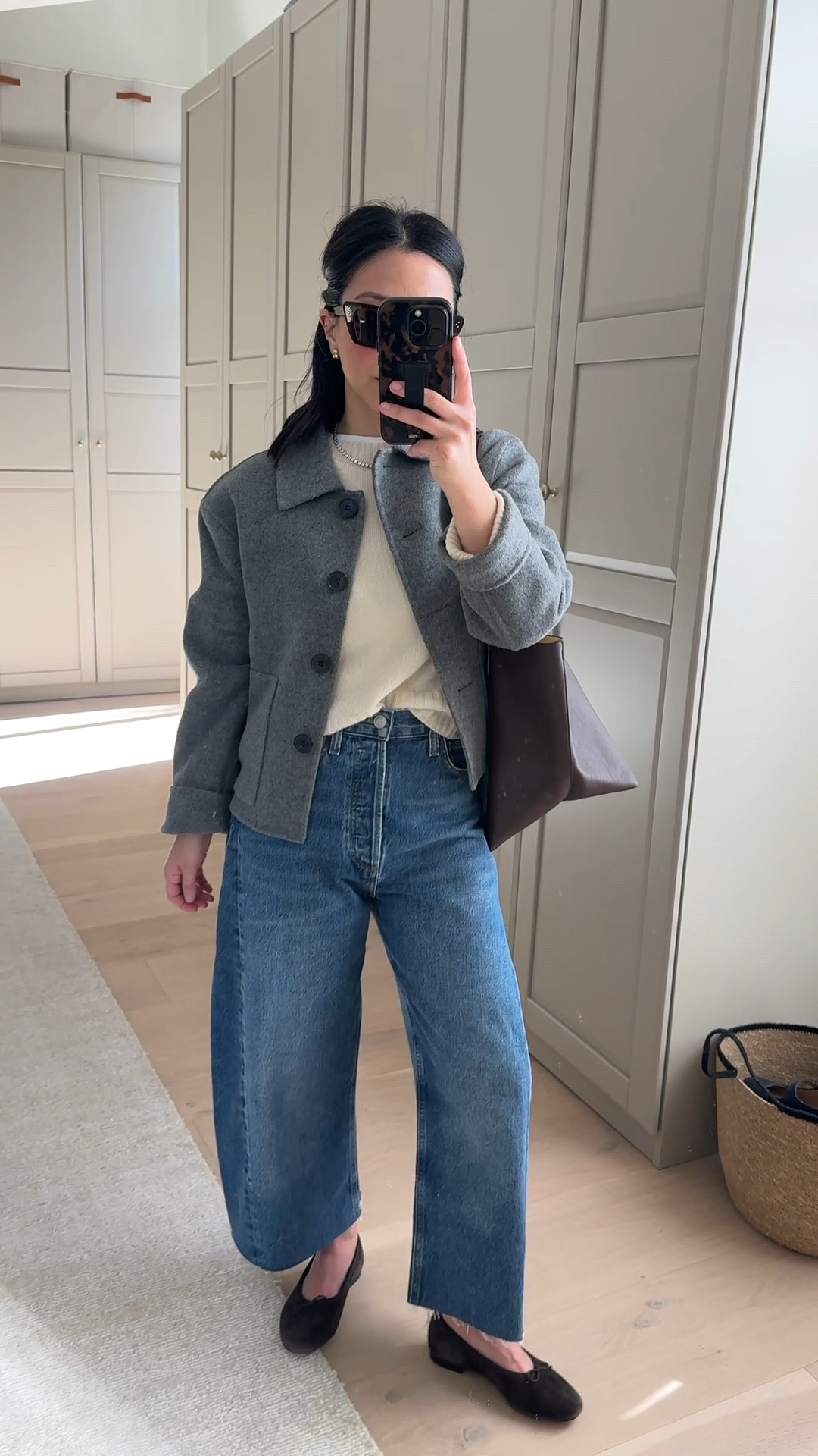 Spring outfits. Spring ootd 

Everlane boxy cashmere sweater xs
Everlane box cut tee medium
Madewell jacket small - exchanging for the xs
Agolde Luna jeans 25 - but hems
Madewell April flats 5.5
Mansur Gavriel tote
Celine sunglasses 
Quince earrings
Dorsey James necklace 15”

Spring outfits, spring style, petite style 

#LTKootd #LTKPetite #LTKmomlife