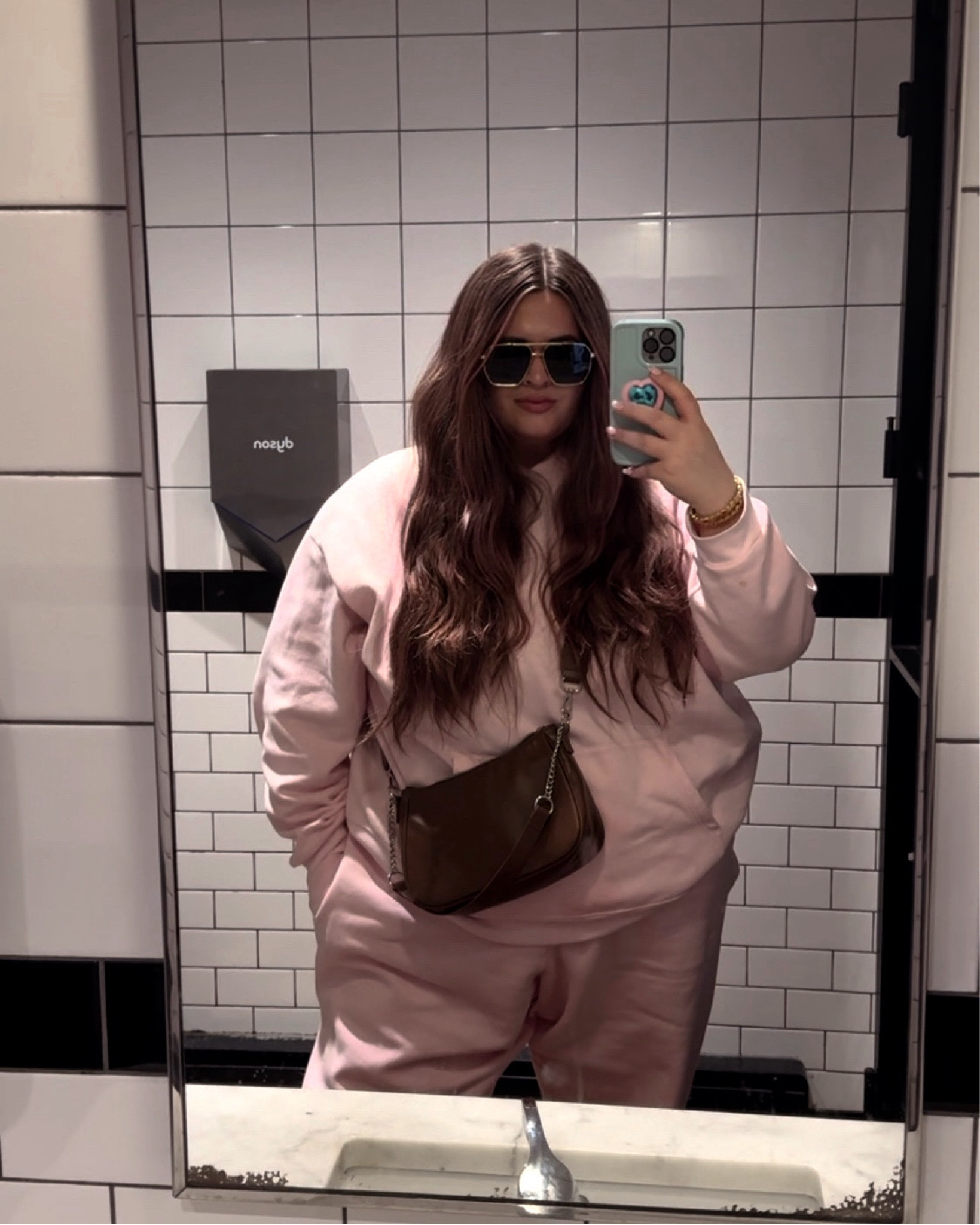 The perfect sweatsuit for my plus size girlies 💗 #skims #plussizeskims #plussizelounge

#LTKtravel #LTKplussize