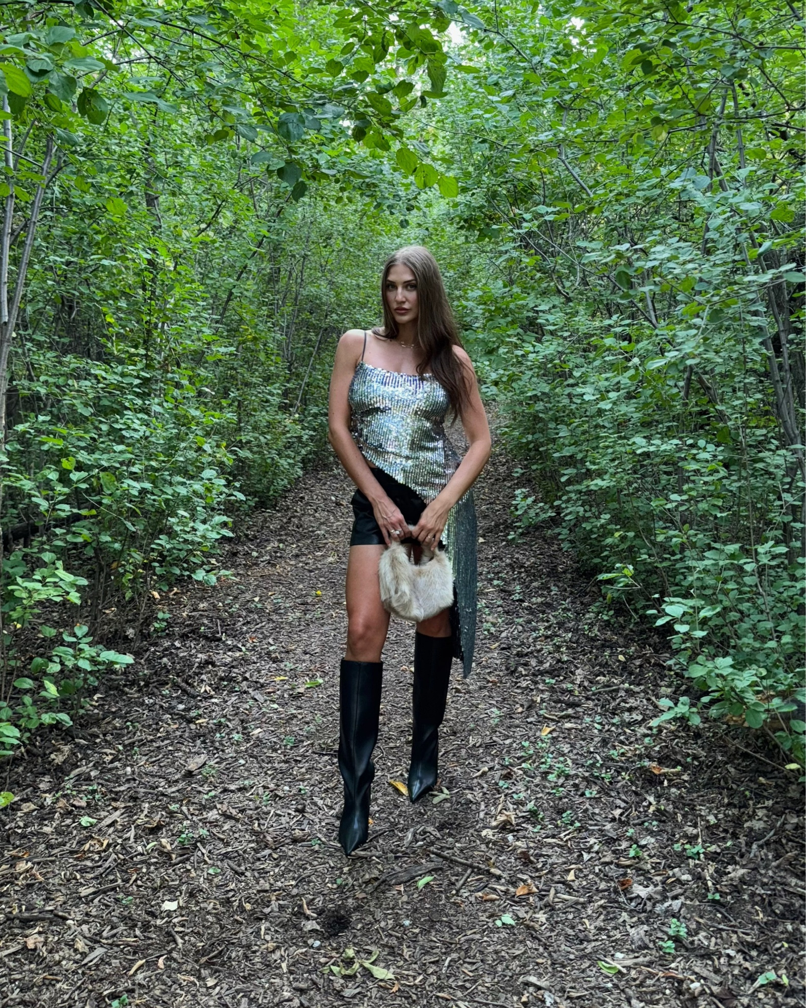 Summer Fits #summeroutfit #summerlooks #sequintop #microshort #hmboots #datenight #zaratop

#LTKdatenight #LTKstyletip #LTKcanada