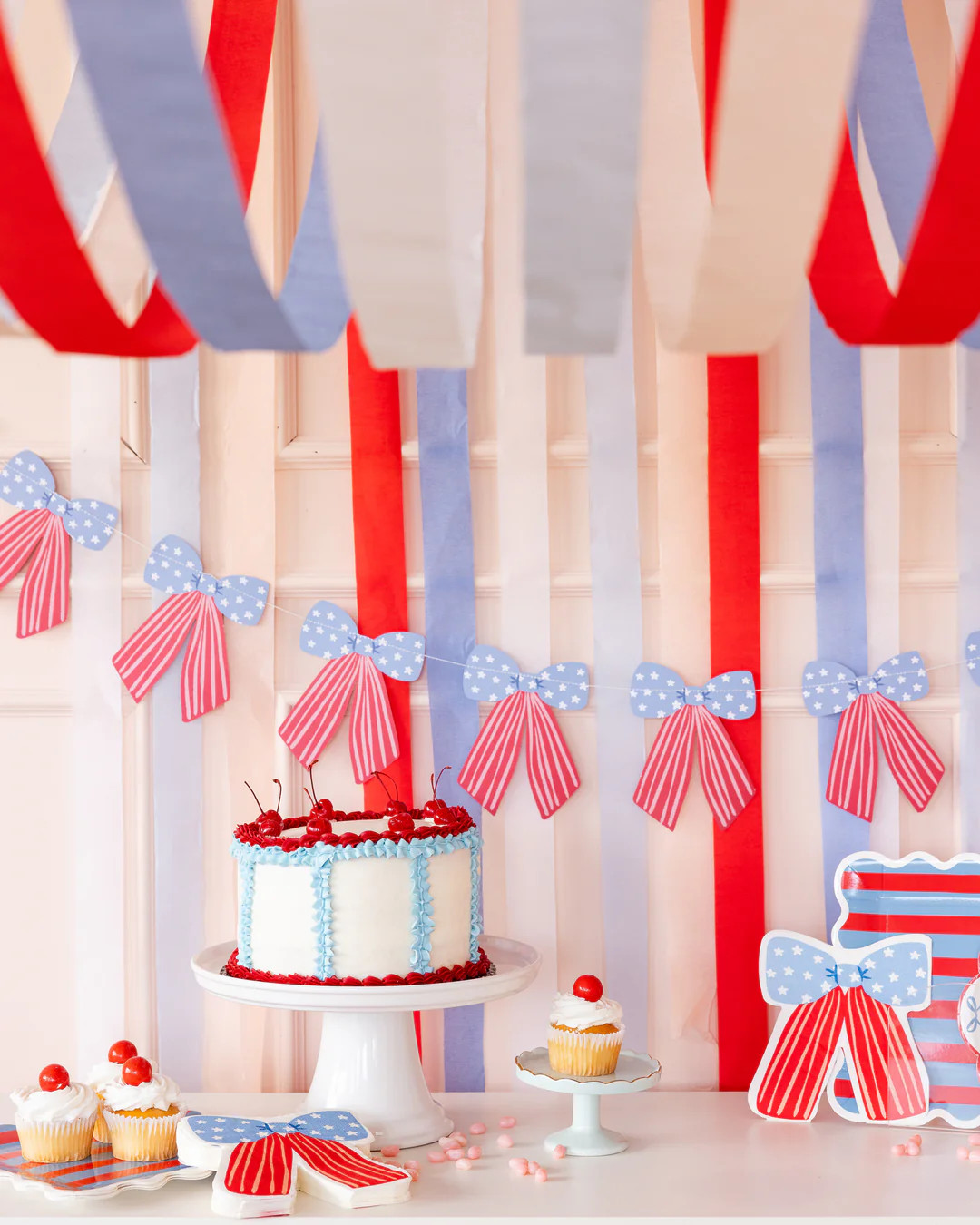 Stars and Stripes Bow Banner | My Mind's Eye