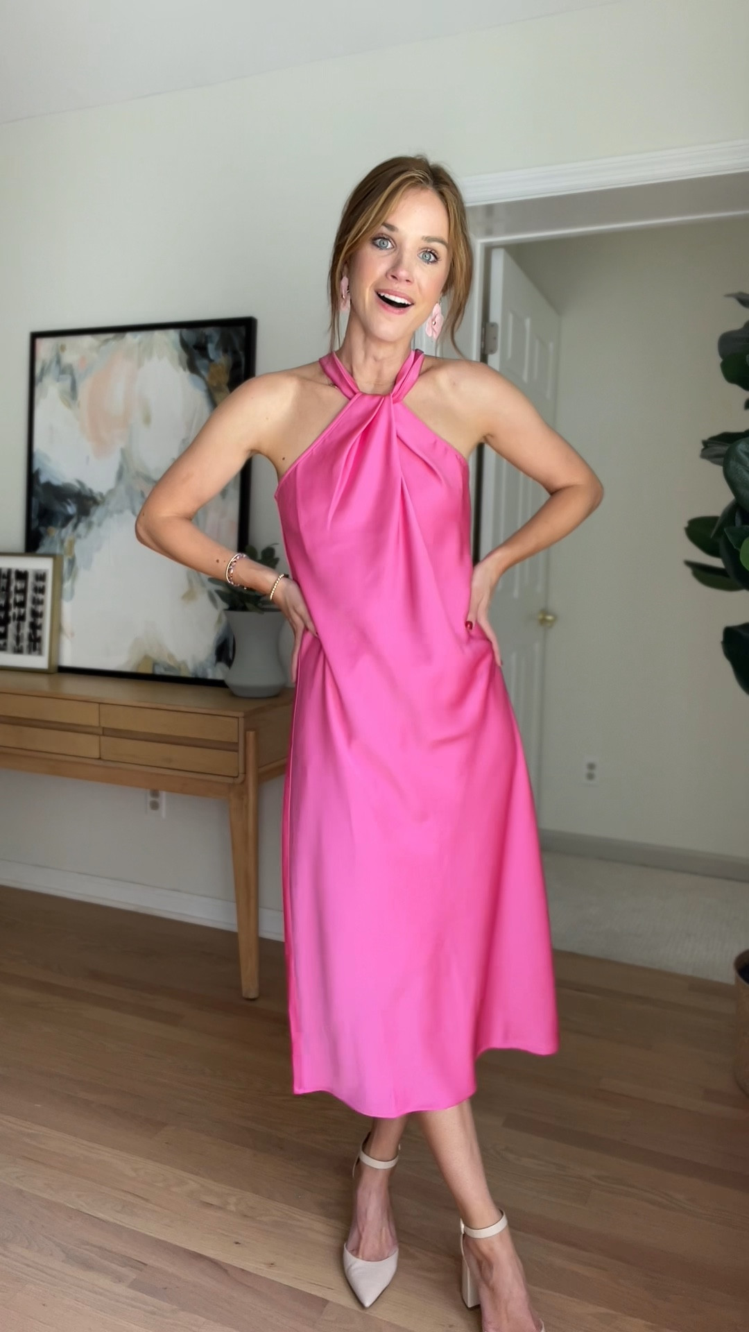 Pink midi dress : wearing s 


Pink dress // Barbie style // Barbie outfit // wedding guest dress // wedding guest outfit 

#LTKwedding #LTKSeasonal #LTKunder50