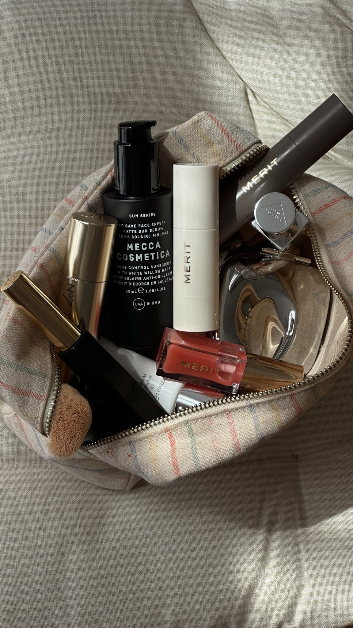 My Make Up Bag

Mecca Cosmetica SPF, MERIT, Complexion Stick, Highlight, Lip Tint, Blush, Mascara, Tubing Mascara, Lip Balm, Prada Beauty. 

#LTKspring #LTKbeauty