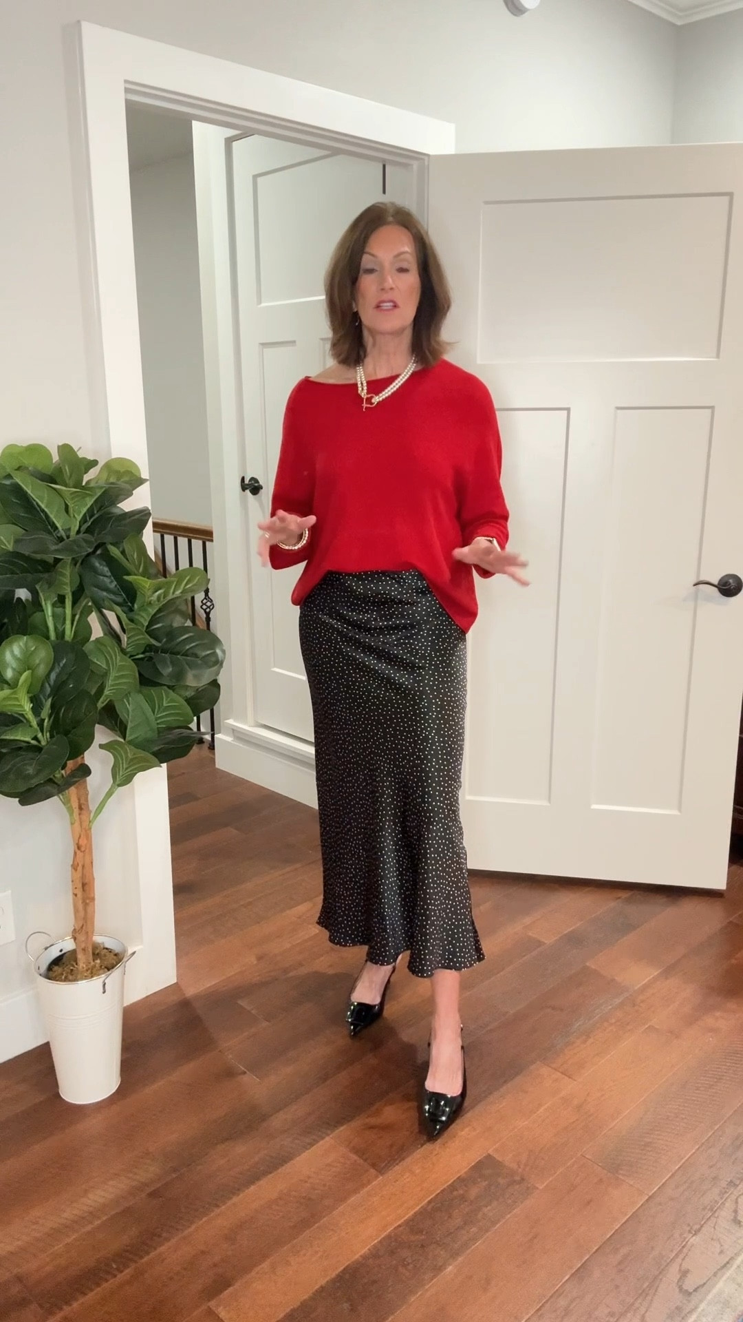 Designer quality, affordable style
Cashmere sweater - large
Silk skirt - medium 

@onequince #quincepartner
Holiday style 

#LTKMidsize #LTKHoliday #LTKTall