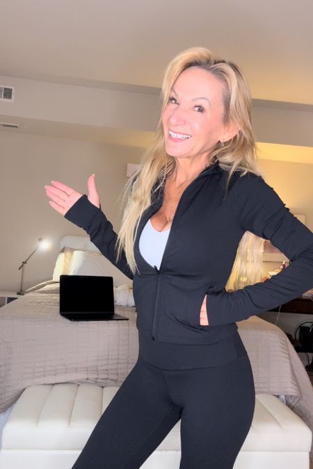 Thumb holes AND great pockets? Sold!!! And a hood? I’ll take another! Seriously, this jacket is amazing. High end look and feel at a very moderate price. Grab the matching leggings to look pulled together every single day  

#LTKover40 #LTKfitness