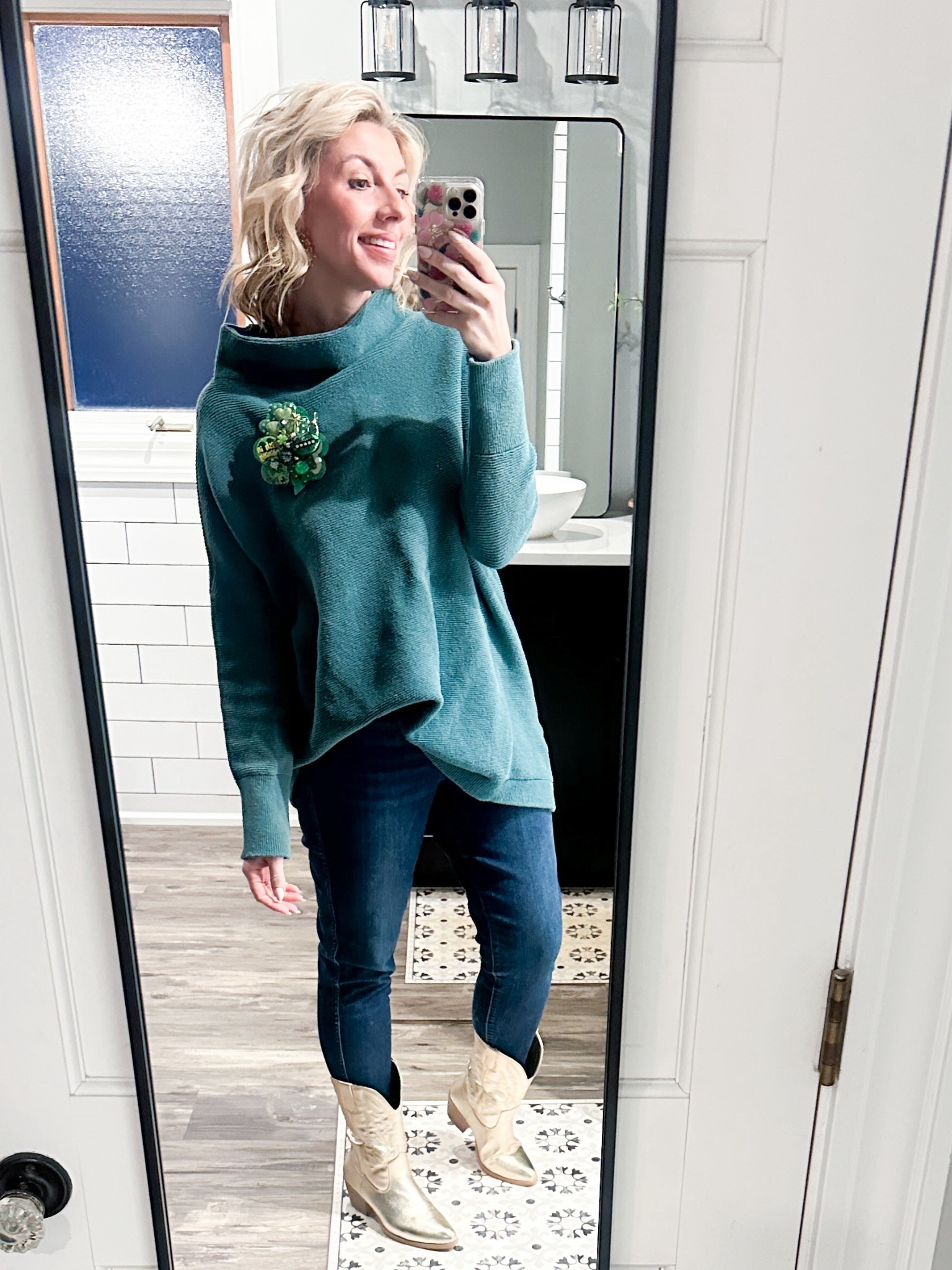 St. Patrick’s Day OOTD 

This free people sweater is not available anymore but I linked some other slouchy ones I like! 

#LTKMidsize #LTKmomlife #LTKootd