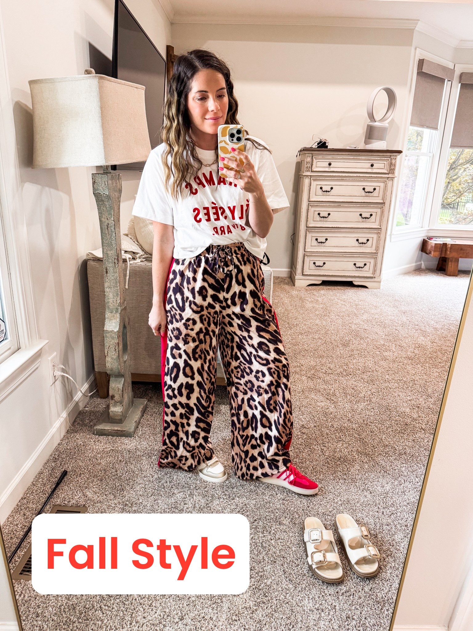 S top
M pants
White sneakers TTS
Adidas red shoes 1/2 down


#LTKSaleAlert #LTKShoeCrush #LTKFindsUnder50