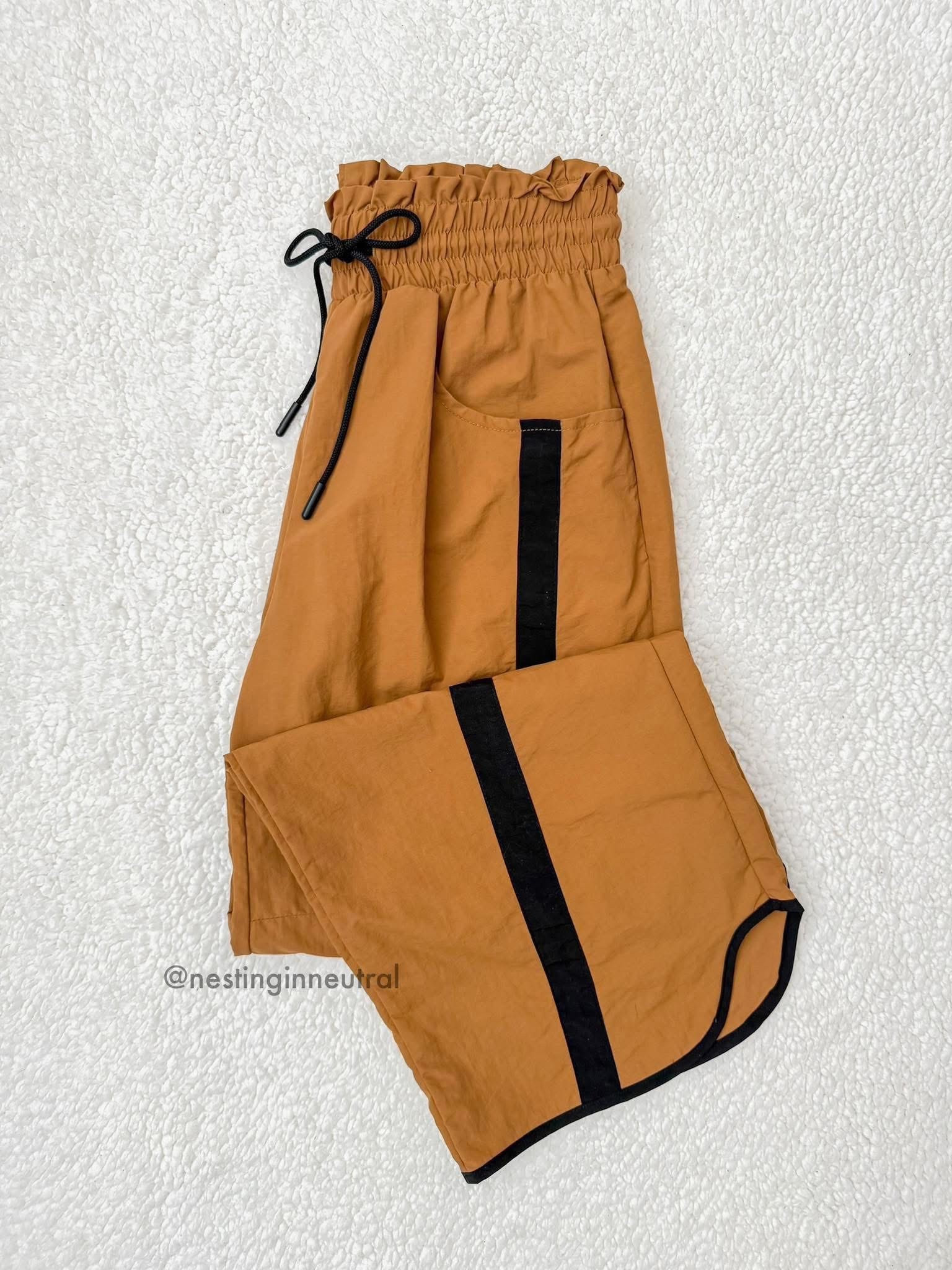 BIG SPRING DE@L 🙌🏼 FREE PE0PLE vibes without the PRlCE 😍 Flattering waistband + cool hem details— perfect for travel days or sports mama life 🖤 So many great colors! 

Pants, spring, travel 

#LTKActive #LTKSaleAlert #LTKTravel