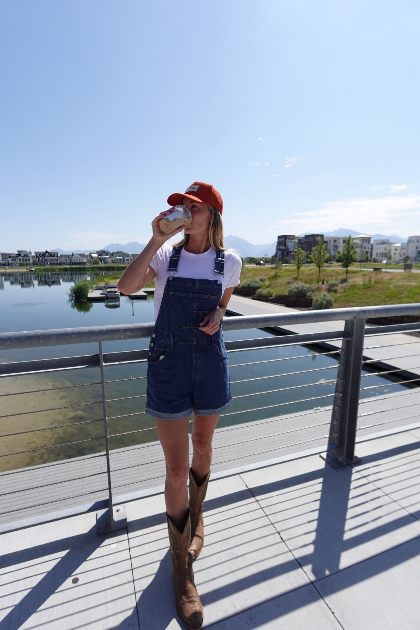 Best Amazon overalls 

#LTKSeasonal #LTKStyleTip #LTKFindsUnder50