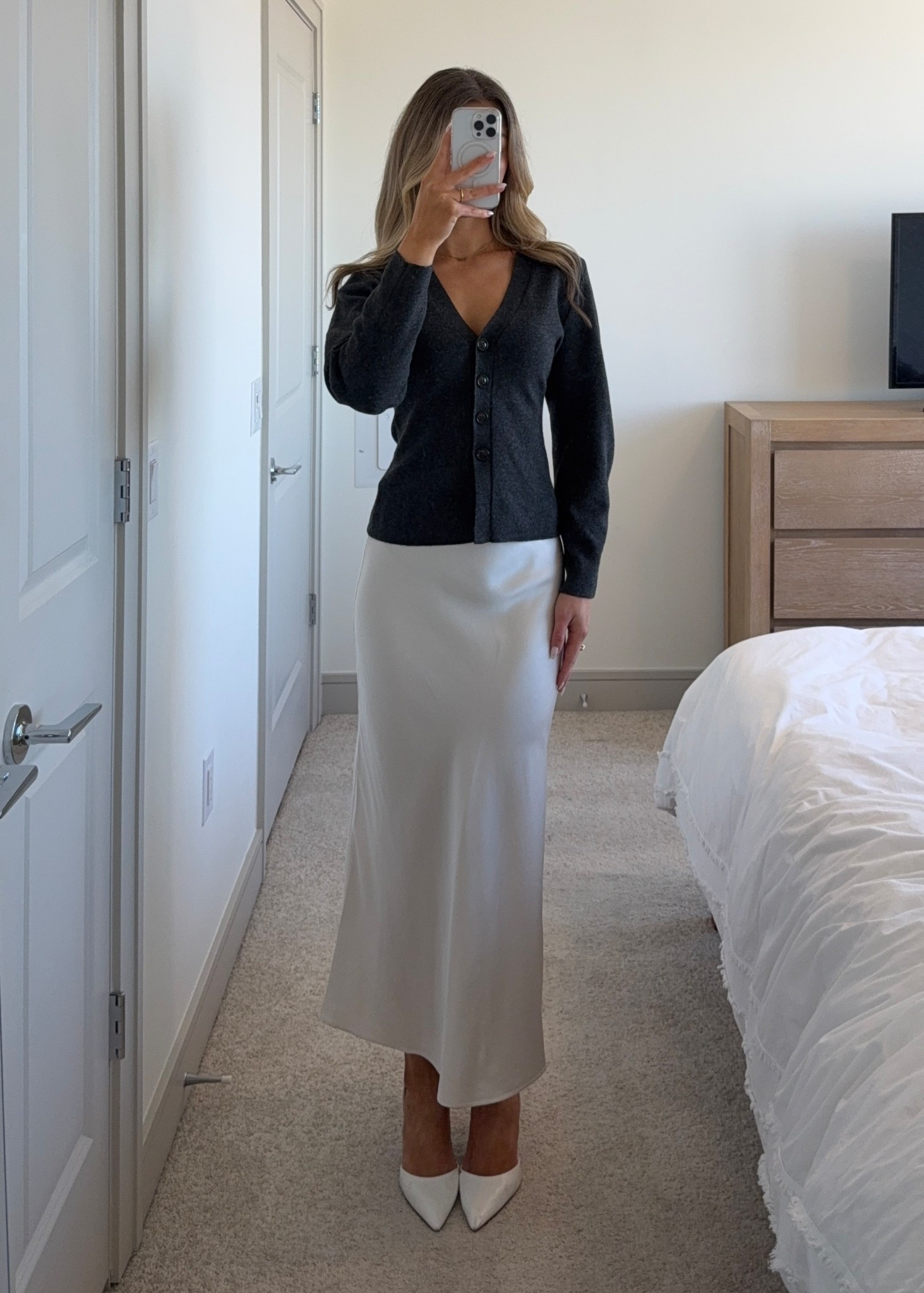 classy office ootd – love pairing a fitted cardigan with a satin maxi skirt 🤌🏼 wearing XS in both!

#LTKootd #LTKWorkwear