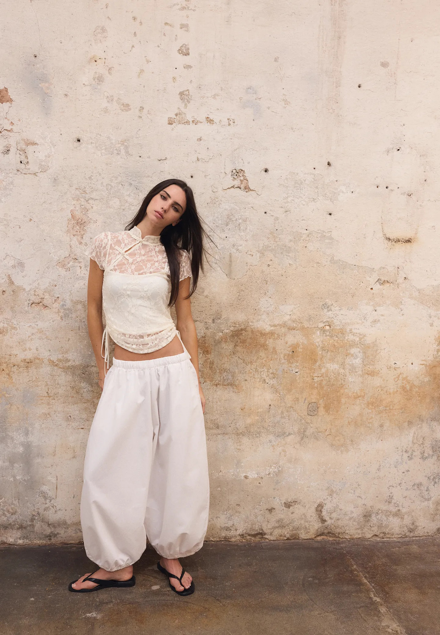 Poplin bloomer trousers - Women's fashion | Stradivarius United Kingdom | Stradivarius (UK)