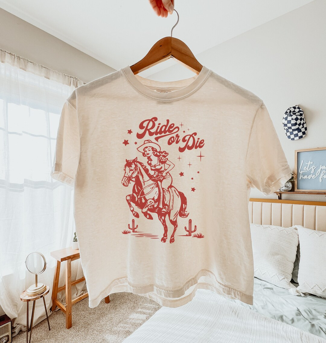 Ride or Die Women's Baby Boxy Tee Comfort Colors Cropped Tee Vintage Style Retro Style Cowgirl Te... | Etsy (US)