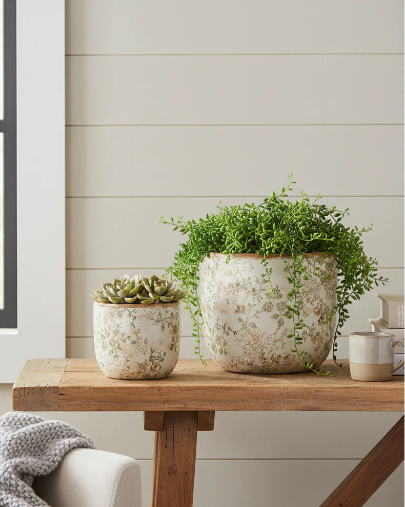 Distressed Vintage Set of Floral Pots | MJHome