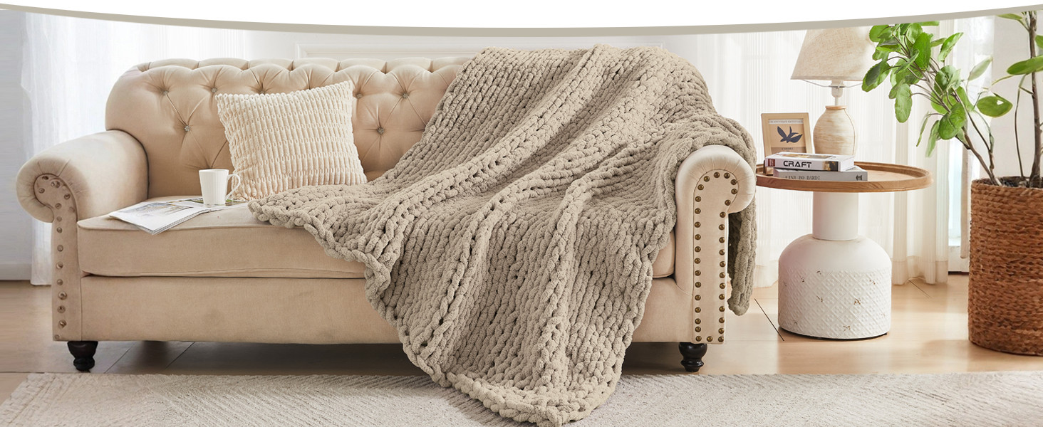 Amazon.com: Carriediosa Chunky Knit Throw Blanket 50" X 60", 100% Hand Made Large Chenille Loop Y... | Amazon (US)