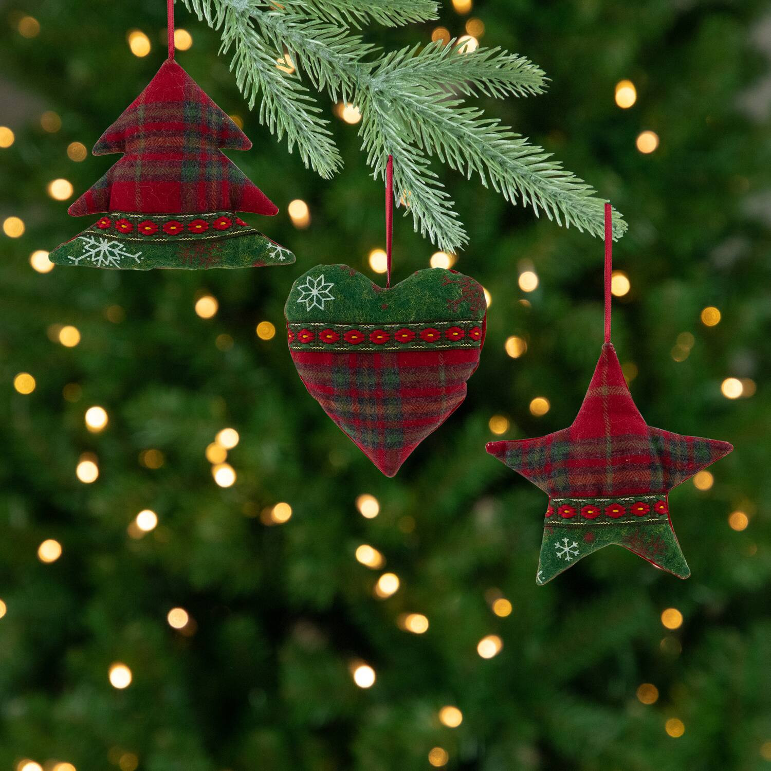 Northlight - Plaid Heart, Tree and Star Christmas Ornaments - 5"" - and Green - Set of 3 - Red | Best Buy U.S.