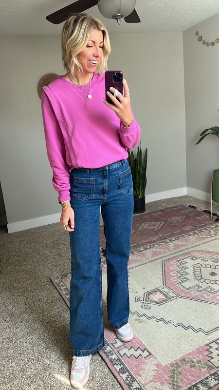 Dopamine dressing w/ pop’s of pink & lilac for spring 🌷

wresting a size small sweatshirt 
size 38 in Sezanne jeans (can’t link here) 
tts 10 in sneakers 

I’ve linked some similar style jeans here 👍🏻

#LTKSeasonal #LTKFind #LTKstyletip