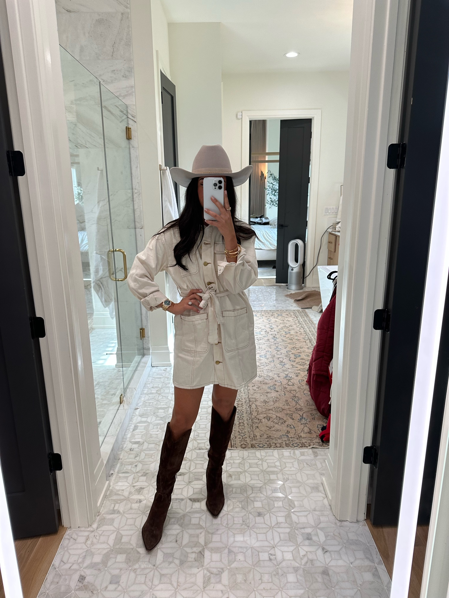 Dress: small

EXTRA20DEDE for an additional 20% off! 

Could get so much wear out of this one! A staple to have in your closet