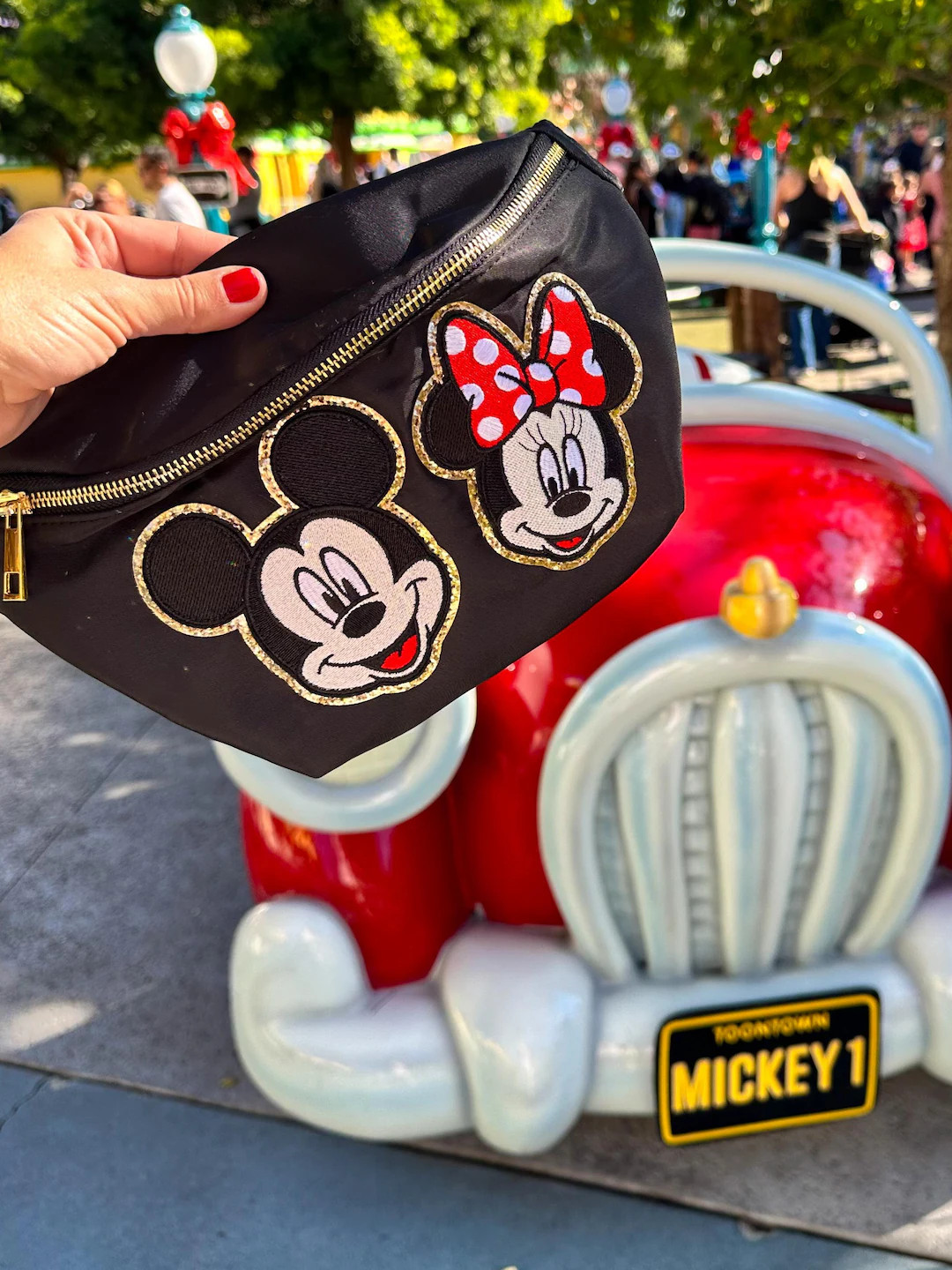 Mickey and Minnie Fanny Pack. Minnie Fanny Pack. Disney Vacation Bag. Extended Strap Fanny Pack. ... | Etsy (US)