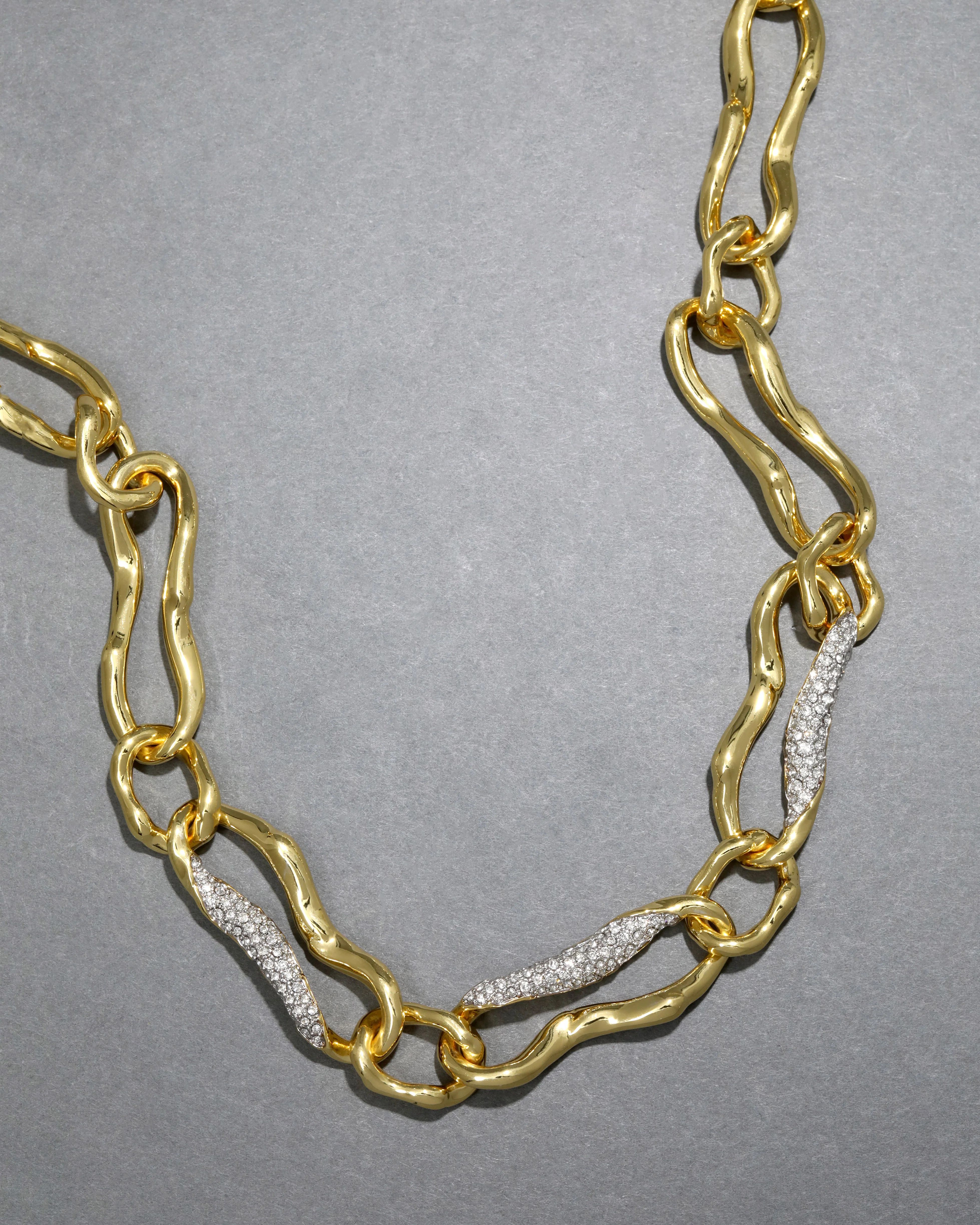 Brut Gold Curved Link Necklace | Alexis Bittar