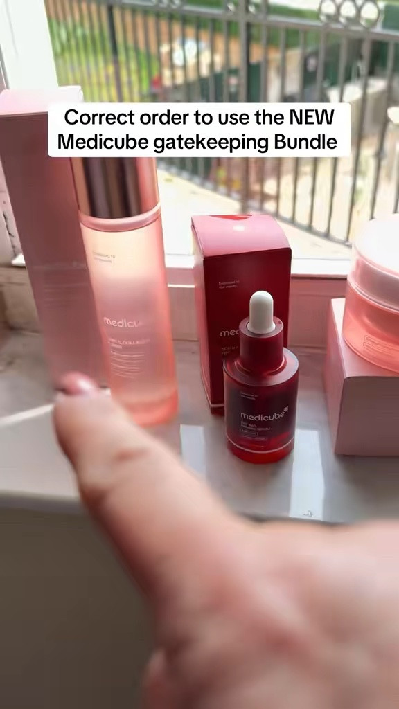 Correct order to use the @medicube global Gatekeeping My Age Bundle.

#medicubeglobal #MediCube #SkincareTikTok
#TikTokShopStockUp #dealsforyoudays