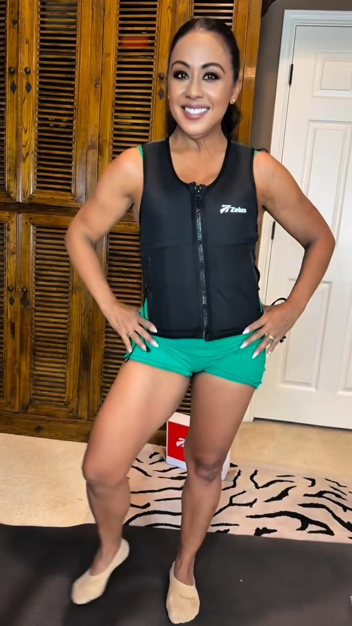 Get 💪 @zelusfitness_ 
.
Head to my bio link to shop🚨 https://zelusfitness.com?sca_ref=9990493.cXNgrfUZGz7BSpC 

Hey fitness fam! 🌟 As we gear up for Black Friday deals and those perfect Christmas gifts, I’ve got something game-changing to share: the Zelus Weighted Vest! 💪🏃‍♀️ Whether you’re leveling up your walks, HIIT sessions, or daily hustle, this is the ultimate fitness boost  and it’s an amazing holiday gift for anyone building their 2025 fitness goals! 🎄🛍️
.
Why Zelus? 
- Zelus is the #1 fitness brand with over 2 million users across America! 🇺🇸 
- They’re all about building that empowering fitness lifestyle. 
- In 2025, they introduced the exclusive Z-Fit technology, soft-touch iron weights that slide in effortlessly for balanced resistance without the bulk! 🚀 
.
Now, let’s talk about this Z-Fit Flex Weighted Vest adjustable and comfy: 
.
1. Comfy Design for Women👩‍🦰: Contours to your curves with no chest pressure, stretchy Lycra fabric that reduces shoulder strain, and a relaxed crew neck with adjustable cords for the perfect fit. 
2. Balanced Resistance ⚖️: Add even weight to your activities  ideal for walking, training, or errands! 
3. Practical Features✨: Machine-washable, durable material, plus a rear reflective stripe for safety and a zippered pocket for your essentials. 
4. Easy Care & Style 🧼: Toss it in the wash and keep moving, it’s functional AND cute! 
.
Black Friday alert: Snag 30% off everything at Zelus + free shipping! 😍 This makes it the IDEAL Christmas gift for your fitness-loving friends or family, helping them kickstart 2026 strong! 
. 

Head to my bio link to shop🚨 https://zelusfitness.com?sca_ref=9990493.cXNgrfUZGz7BSpC (affiliate) 
.
.
.

#Zelus #ZelusFitness #ZelusWeightedVest #BlackFridayDeals #ChristmasGifts #FitnessGifts #WeightedVest #ZFitTechnology #FitnessLifestyle #HolidayFitness #WomenInFitness #StrengthTraining #HIITWorkout #ActiveLifestyle

#LTKGiftGuide #LTKfitnessgoals #LTKCyberWeek