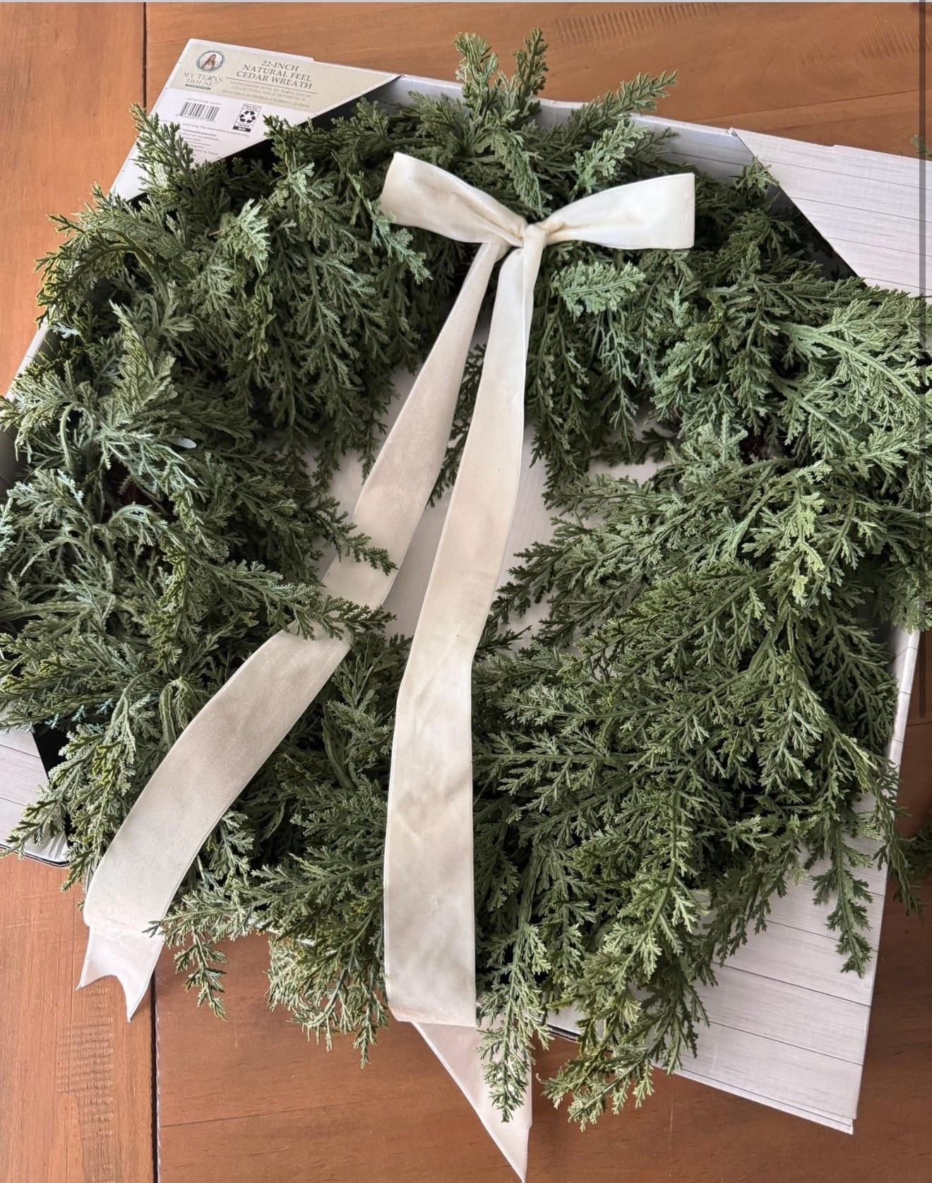 Gorgeous cedar wreath ! 

#LTKSeasonal #LTKHome #LTKFallSale