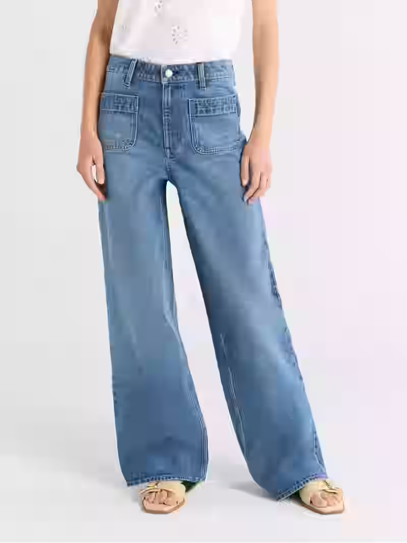 Free Assembly's Women's and Women's Plus Wide Leg Jeans with Patch Pockets, 30", 32", and 34" Ins... | Walmart (US)