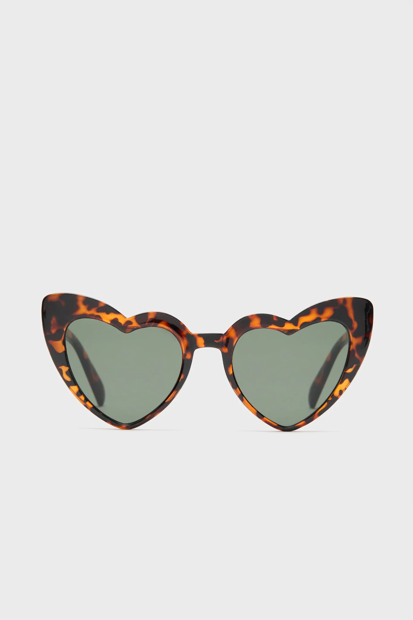 Exclusive Heart Sunglasses | Tuckernuck (US)