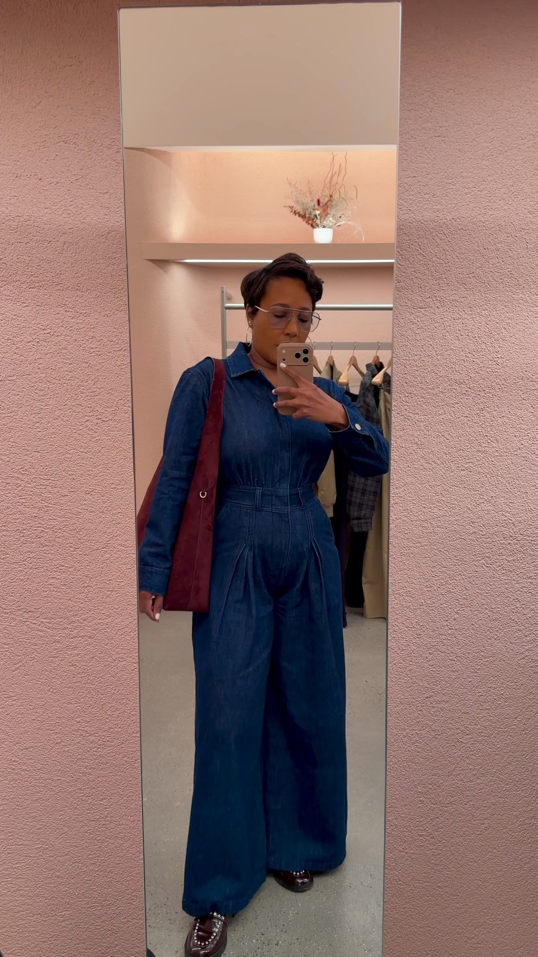 Denim wide leg jumpsuit perfect for the seasonal transition and can be dressed up or down! 



#LTKootd #LTKSeasonal