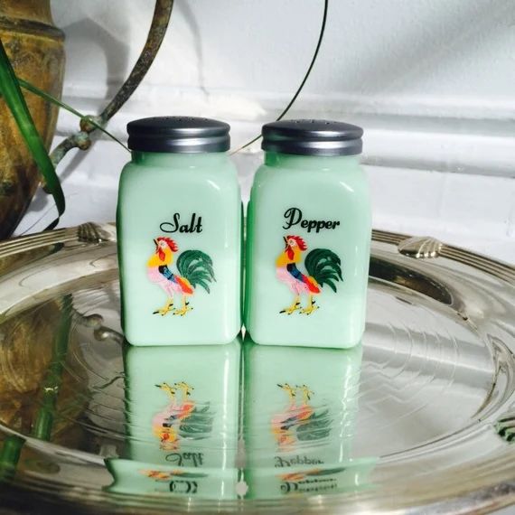 Jadeite Rooster Salt + Pepper Shaker Set | Etsy (US)
