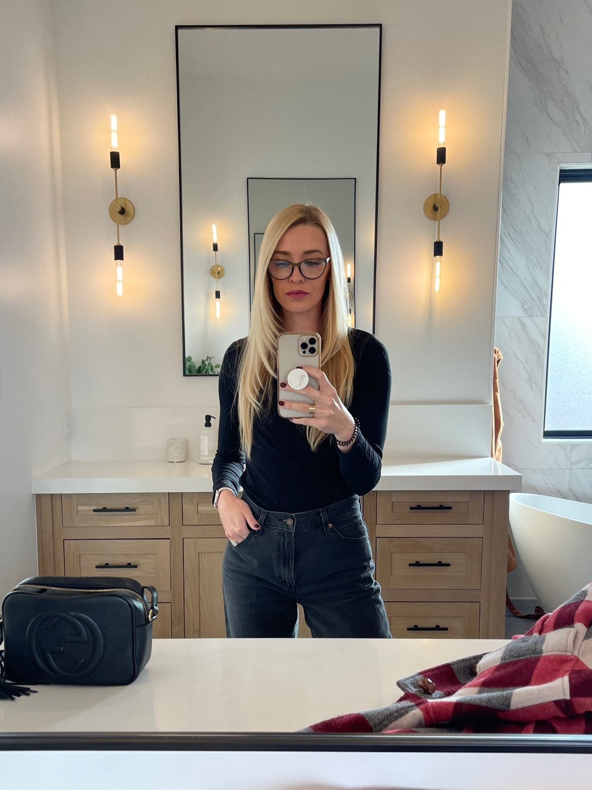 Weekend fit.

#LTKhome #LTKfit