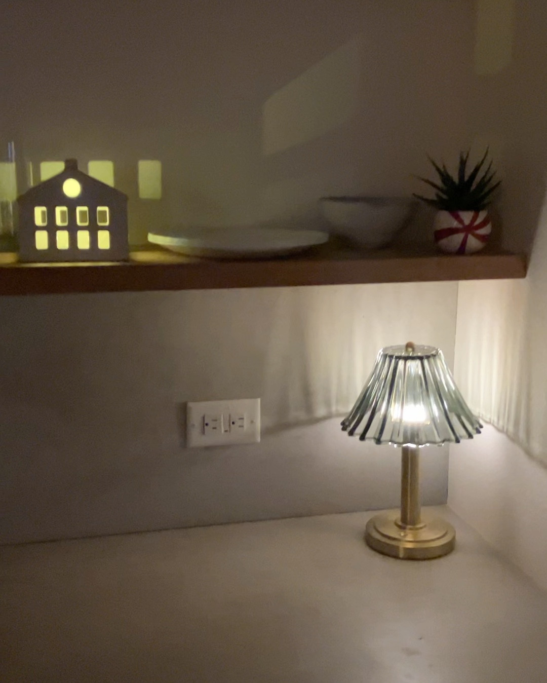 Adding all the cozy, warm lighting for the cold dark nights. 

Lamp is rechargeable so there’s no cord. 🙌🏻

#LTKHome #LTKSeasonal #LTKHoliday