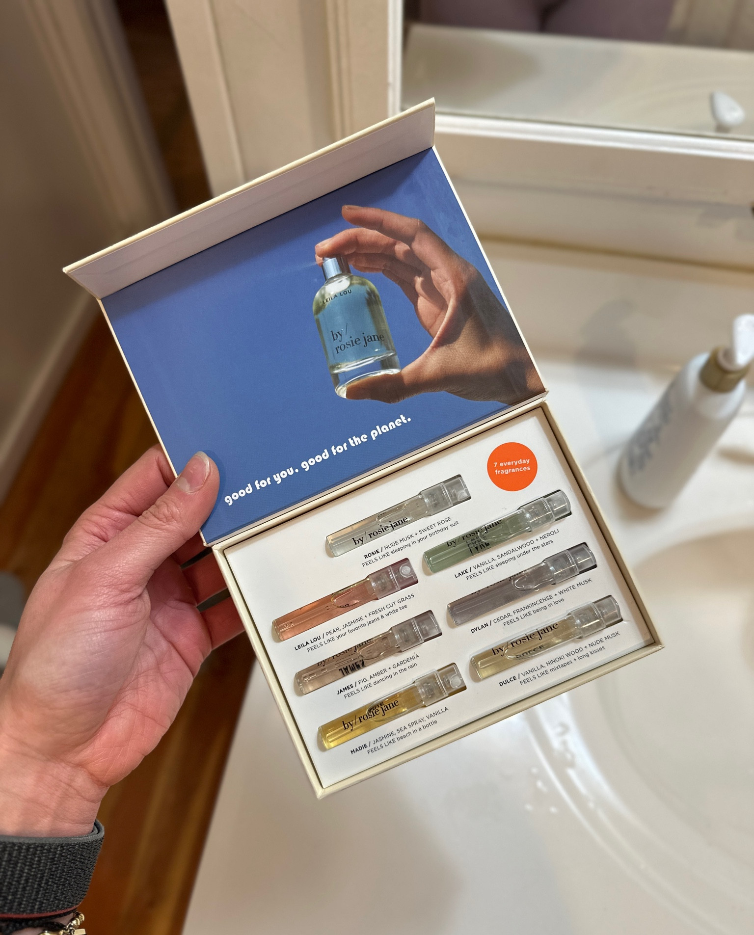 Clean perfumes!! I love spritzing these on before my runs or workout classes

#LTKFindsUnder50 #LTKActive #LTKBeauty