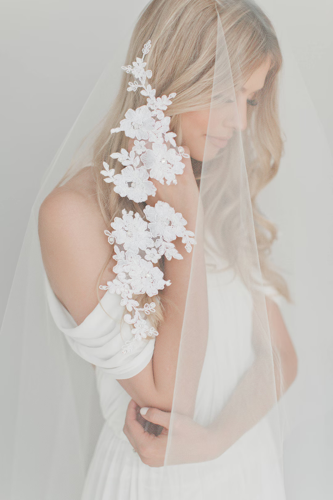 Lace Drop Veil Drop Veil Fingertip Lace Veil Partial Lace - Etsy | Etsy (US)