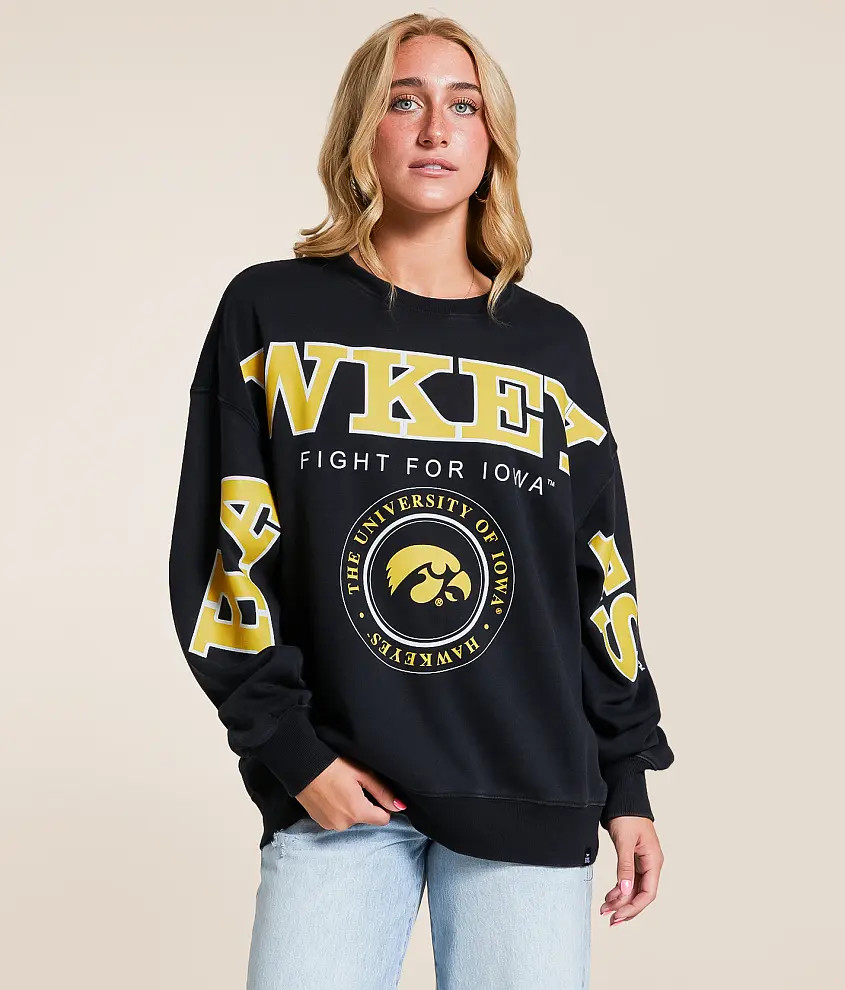 Iowa Hawkeyes™ Pullover | Buckle