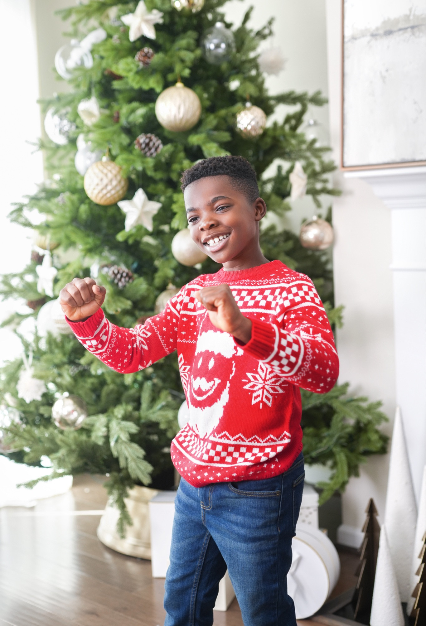 Shop my cozy and festive gifts for kids at Walmart under $25!  From matching jammies to cozy sets , @Walmart has it all!! 
#walmartpartner #IYWYK #WalmartFashion #WalmartFinds #Walmart

#LTKGiftGuide #LTKHoliday #LTKkids