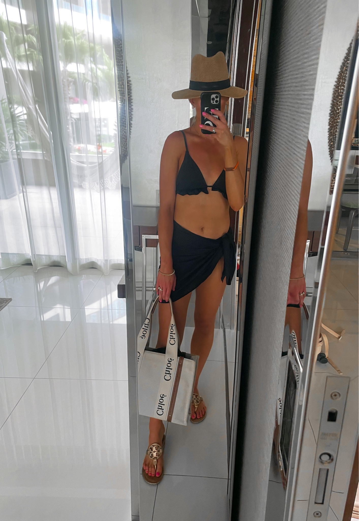 Poolside outfit perfect for Mexico 🏖️🍹


Sara Ellington on LTK 

#LTKtravel #LTKswim #LTKSeasonal